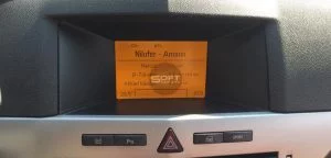 Opel Astra Teyp yol bilgisayarı çerçevesi soyulma aşınma soft kaplama restorasyon sonrası