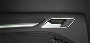 Audi-kapi-dosemesi-yirtilma-deformasyon-darbe-izi-yenileme-deri-kaplama-soft-kaplama-restorasyon-once.