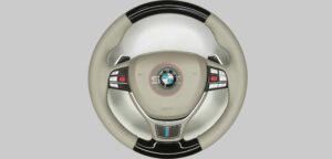 BMW-F10-Direksiyon-deri-renk-değişimi-özel-tasarım-piano-black-soft-kaplama-restorasyon-sonra