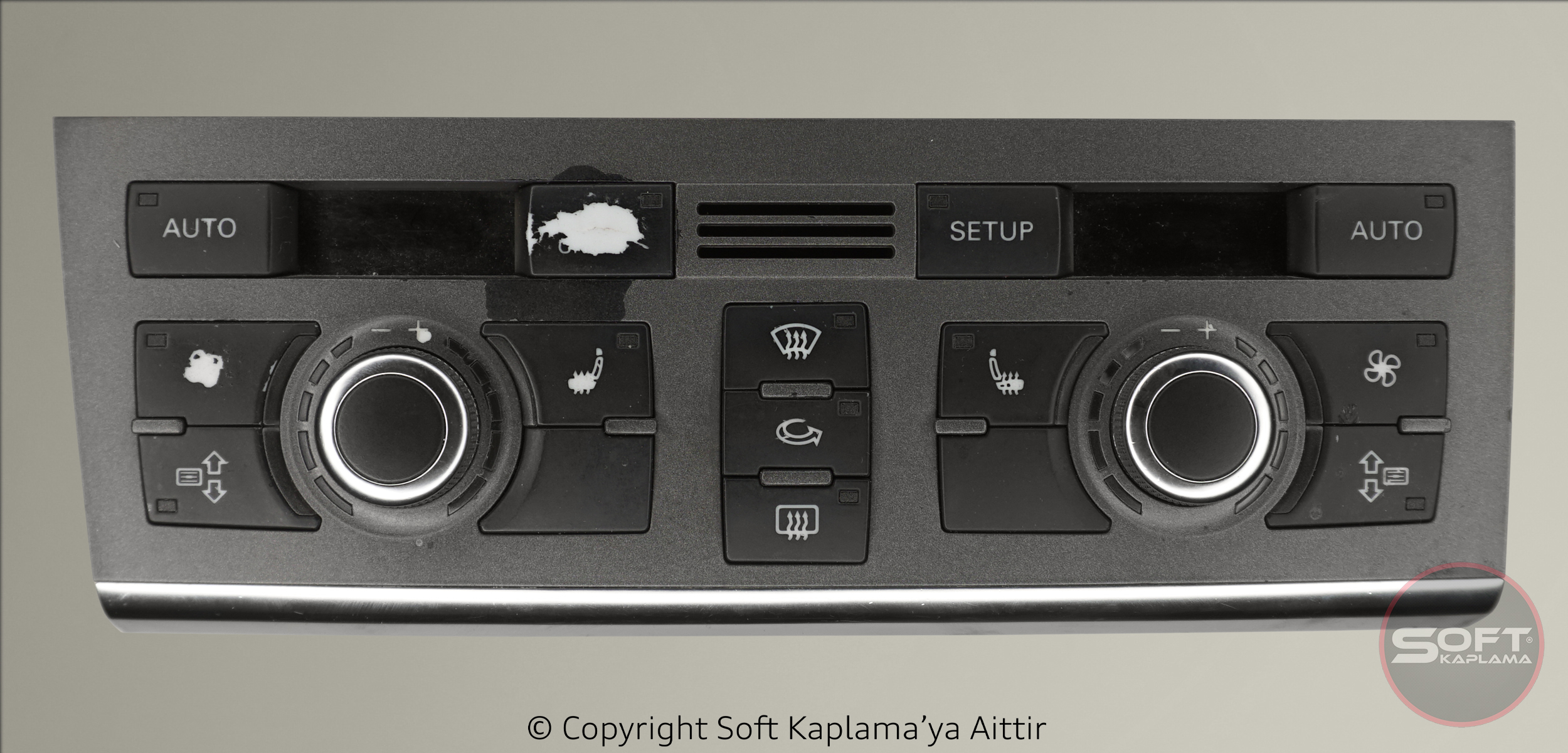 Audi-klima-paneli-silik-tus-trim-yenileme-deformasyon-boyama-soft-kaplama-restorasyon-once.jpg